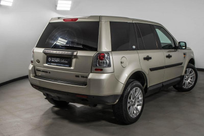 Land Rover Freelander 2.2 TD AT (160 л. с.)