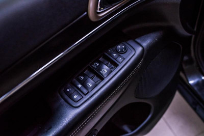 Jeep Grand Cherokee 3.6 AT (286 л. с.)