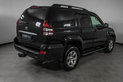 Toyota Land Cruiser Prado 4.0 AT (249 л.с.) 4WD