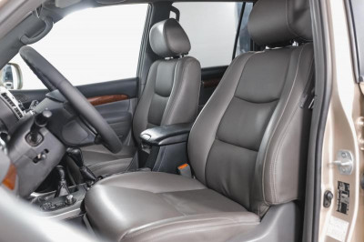 Toyota Land Cruiser Prado 4.0 AT (249 л.с.) 4WD