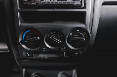 Hyundai Getz 1.4 MT (95 л. с.)