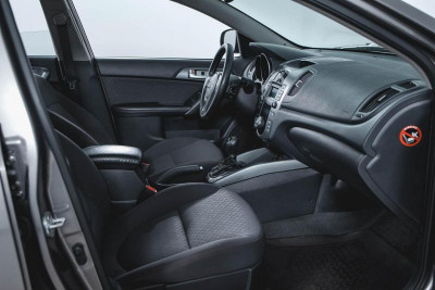 Kia Cerato 2.0 AT (150 л. с.)