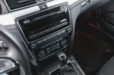 ŠKODA Superb 1.8 TSI DSG (152 л. с.)
