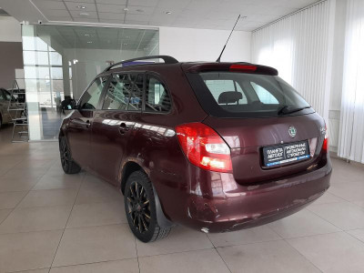 ŠKODA Fabia 1.4 MT (86 л. с.)
