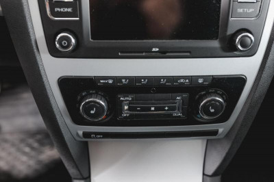 ŠKODA Octavia 1.8 TSI MT 4x4 (152 л. с.)