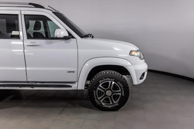УАЗ Patriot 2.7 MT 4WD (128 л. с.)