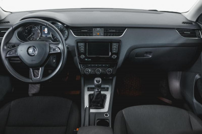 ŠKODA Octavia 1.6 MT (110 л. с.)