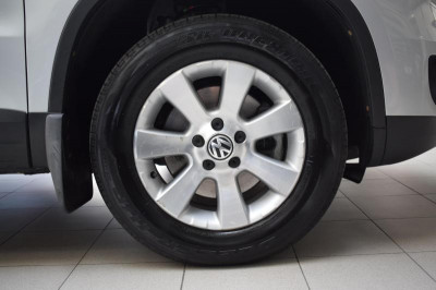 Volkswagen Tiguan 1.4 MT (150 л.с.) 4WD Avenue