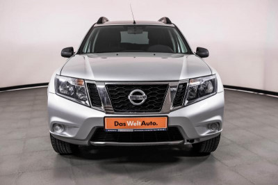 Nissan Terrano 1.6 MT (114 л. с.) Comfort