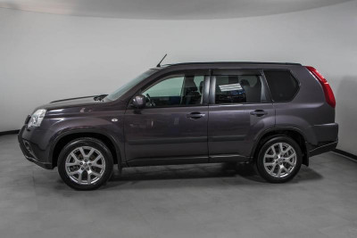 Nissan X-Trail 2.0 CVT AWD (141 л. с.)