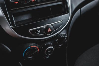 Hyundai Solaris 1.4 MT (107 л. с.)