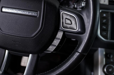 Land Rover Range Rover Evoque 2.0 TD4 AT AWD (150 л. с.) SE