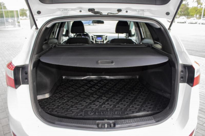 Hyundai i30 Универсал 1.6 AT (130 л. с.) Classic