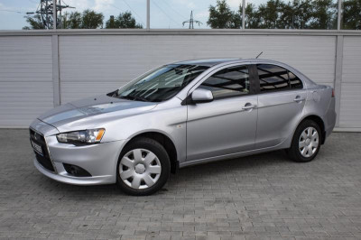 Mitsubishi Lancer 1.5 MT (109 л. с.)