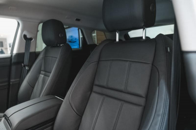 Land Rover Range Rover Evoque 2.0 (180 л.с.) дизель, АКПП, полный привод (4WD)