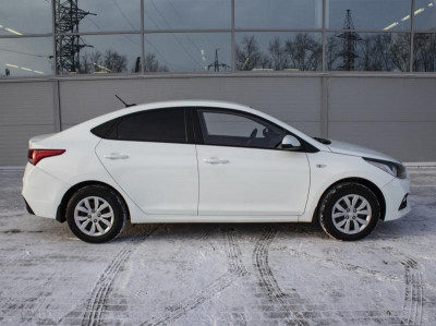 Hyundai Solaris 1.4 AT (100 л.с.)