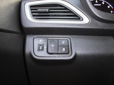 Hyundai Solaris 1.4 AT (100 л.с.)