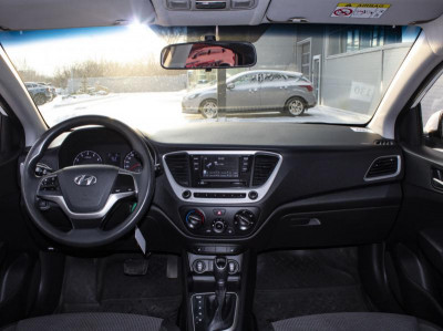 Hyundai Solaris 1.4 AT (100 л.с.)