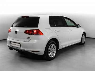 Volkswagen Golf 1.4 MT (122 л.с.)