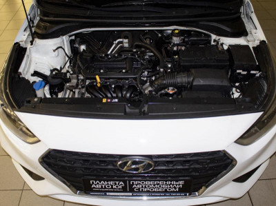 Hyundai Solaris 1.4 AT (100 л.с.)