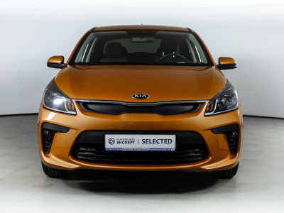 Kia Rio 1.4 MT (100 л. с.)