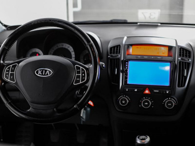 Kia Ceed 1.4 MT (109 л. с.)
