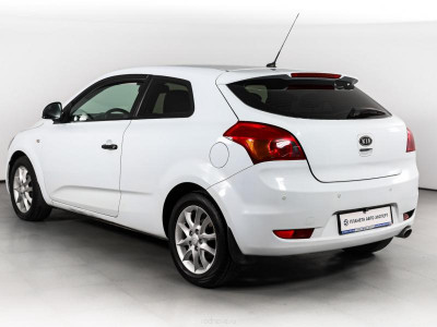 Kia Ceed 1.4 MT (109 л. с.)