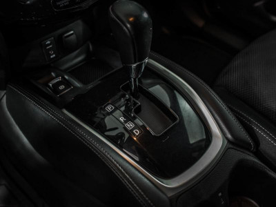 Nissan Qashqai 2.0 CVT AWD (144 л. с.)