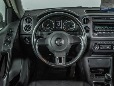 Volkswagen Tiguan 1.4 TSI BlueMotion MT (122 л. с.)