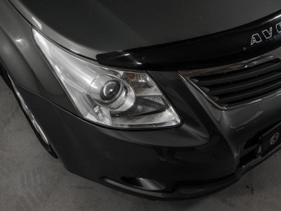 Toyota Avensis 1.8 MT (147 л. с.)