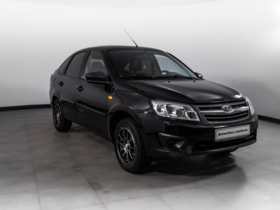 LADA Granta лифтбек 1.6 8кл MT (87 л. с.)