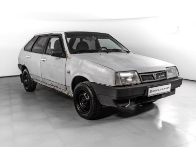 LADA 2109 21093i MT (72 л.с.)