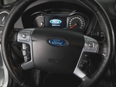 Ford Mondeo 2.0 Duratec MT (145 л. с.)