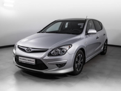 Hyundai i30 1.6 AT (126 л. с.)