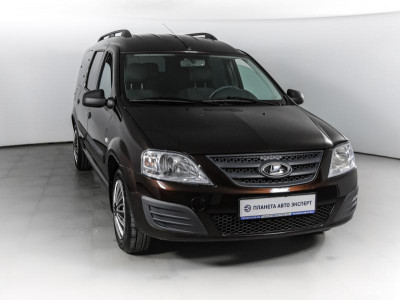 LADA Largus универсал 1.6 MT 16 кл (5 мест) (106 л. с.)