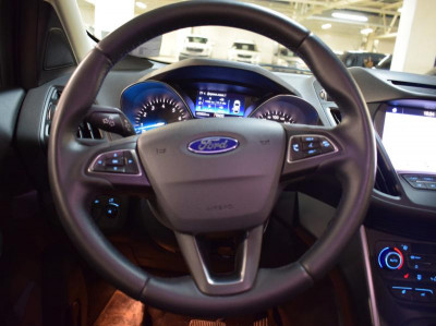 Ford Kuga 2.5 AT (150 л.с.)
