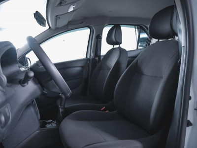 Renault Новый Logan 1.6 MT (82 л.с.)
