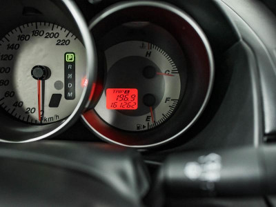 Mazda 3 1.6 AT (105 л. с.)