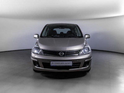Nissan Tiida 1.6 AT (110 л. с.)