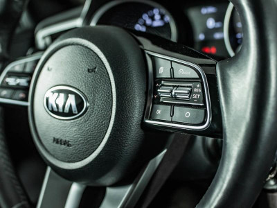 Kia Ceed SW 1.6 MPI MT (128 л.с.)