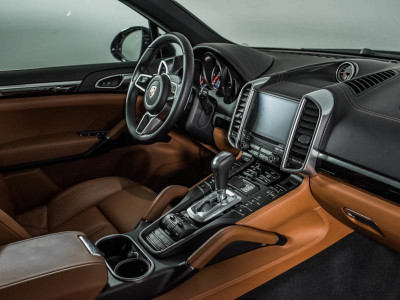 Porsche Cayenne 3.6 Tiptronic S AWD (300 л. с.)