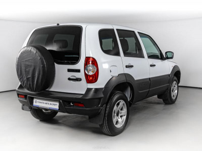 Chevrolet niva Niva 1.7 MT (79,6 л. с.)