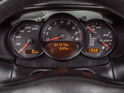 Porsche Boxster 2.7 AT (228 л.с.)