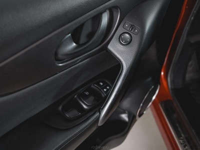 Nissan Qashqai 2.0 CVT (144 л. с.)