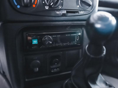 Chevrolet niva Niva 1.7 MT (79,6 л. с.)