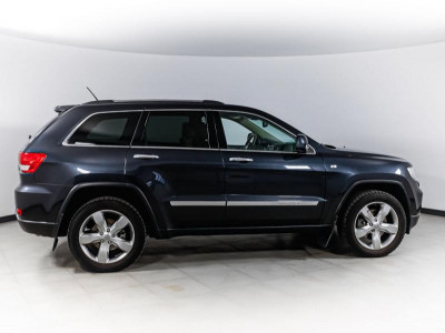 Jeep GRAND CHEROKEE 3.0d AT (241 л.с.) 4WD