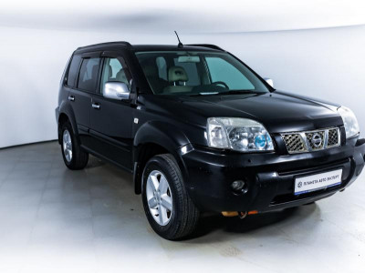 Nissan X-Trail 2.0 MT (140 л. с.)