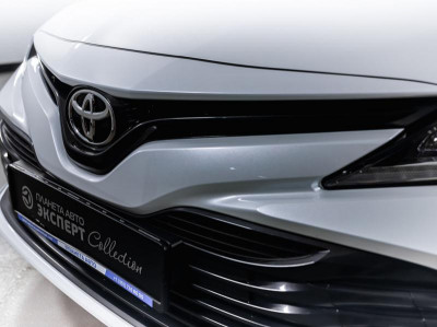 Toyota Camry 2.0 AT (150 л.с.)