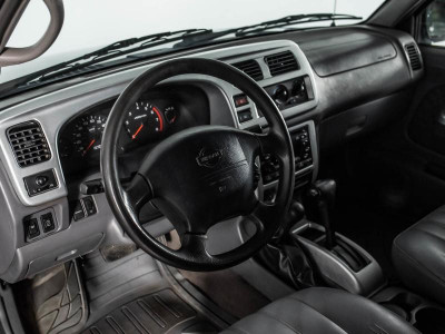 Nissan X-Terra 3.3 AT 4WD (170 л. с.)