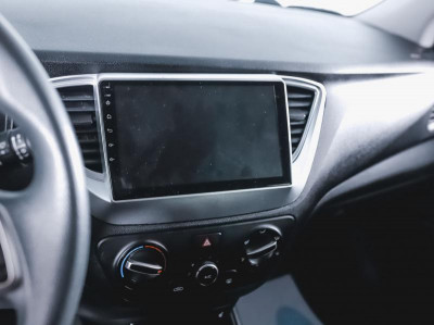 Hyundai Solaris 1.4 MT (100 л.с.)
